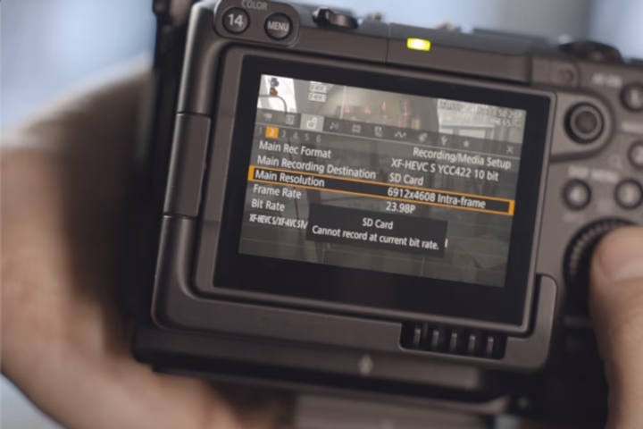 Canon camera menu during a hybrid shoot