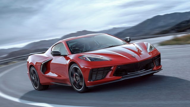 2020 Chevy C8 Corvette Stingray Compared to C7, Ford GT, and Porsche 911