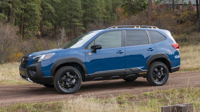 Top Small SUVs for 2022_1