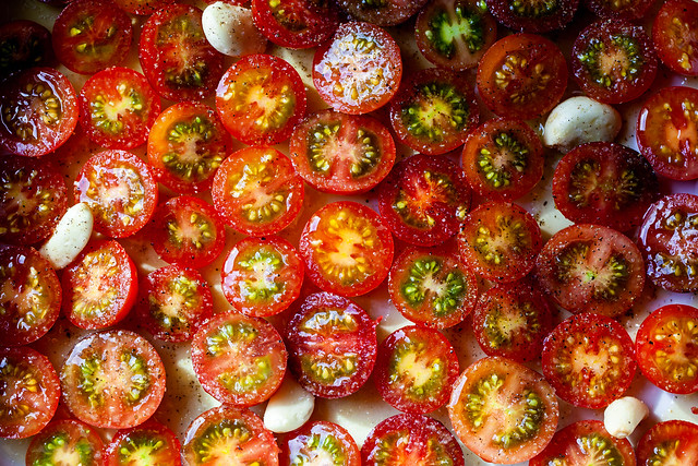 White beans and roasted tomatoes