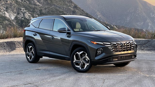 Top Small SUVs for 2022_1