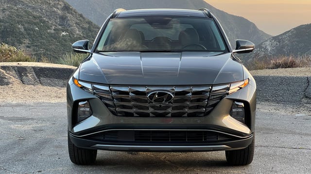 Top Small SUVs for 2022_1